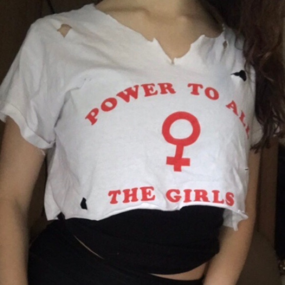 Distressed crop top - Picture 2 of 3